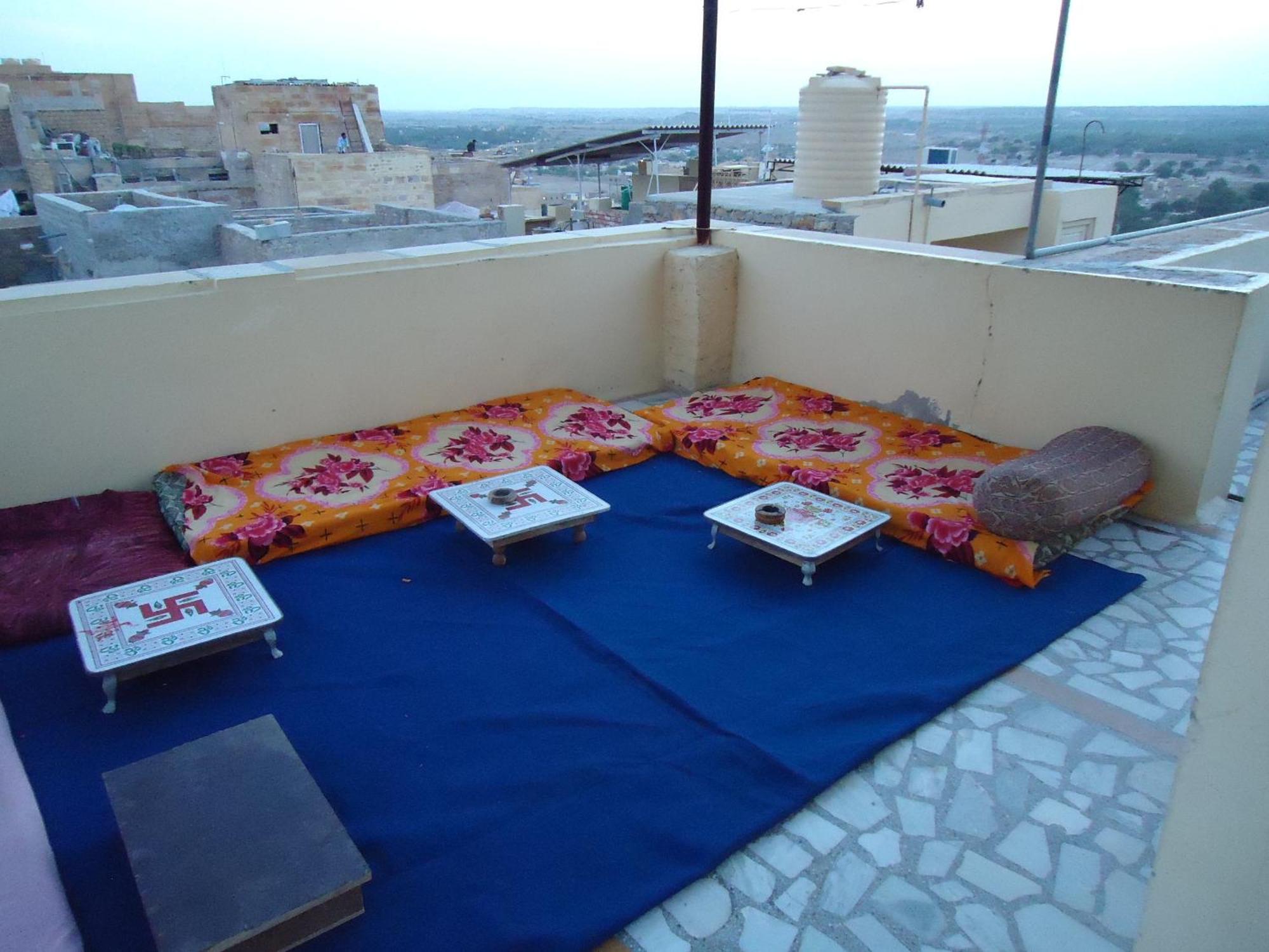 Ganesh Guest House Jaisalmer Exterior photo